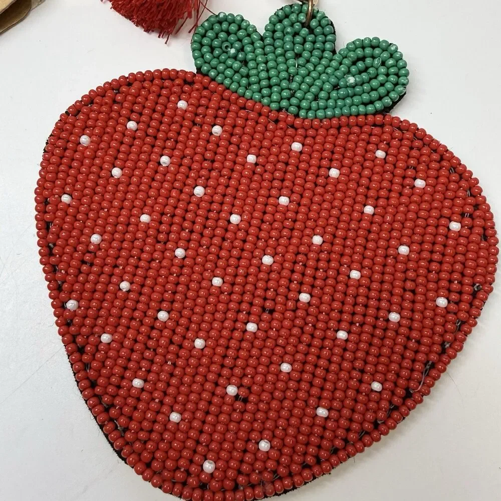 Treasure Felt Backing Sead Bead Beaded Stawberry Key Chain Bag Charm New